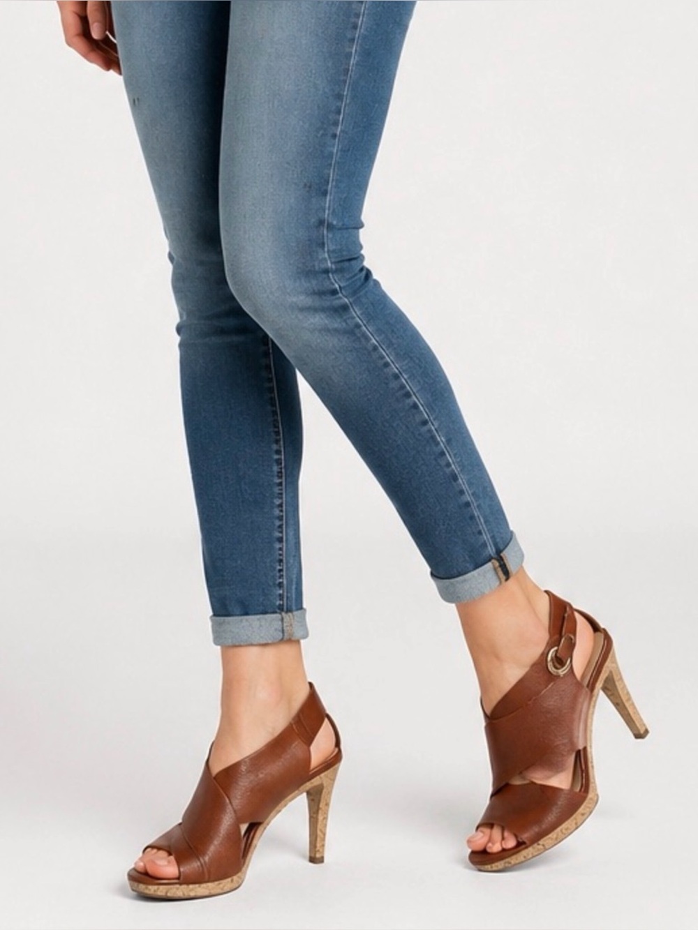 NEW Via Spiga Onitta Leather Heel Size 8